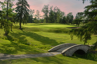 9 hole golf in Haileybury