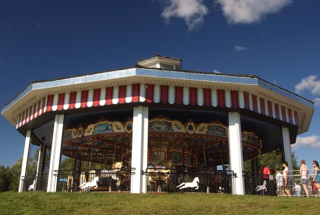 Carousel North Bay