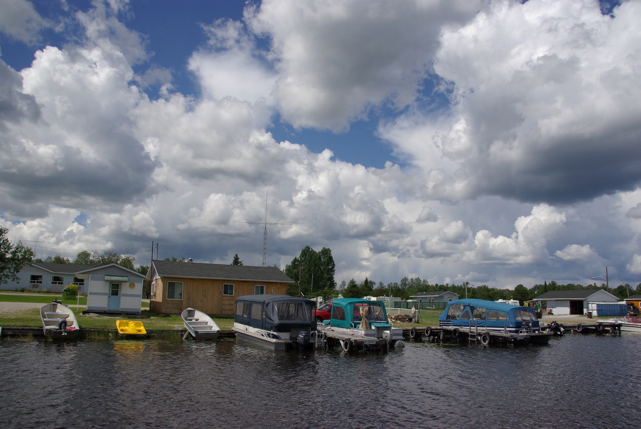Marina, Pourvoirie Gillies, lac des Quinze