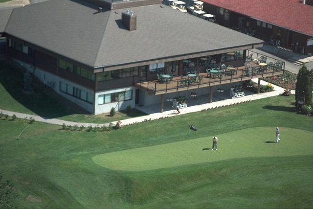 North Bay Golf Course Clubhouse
